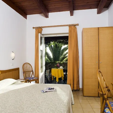 ホテル Angela & Forio di Ischia